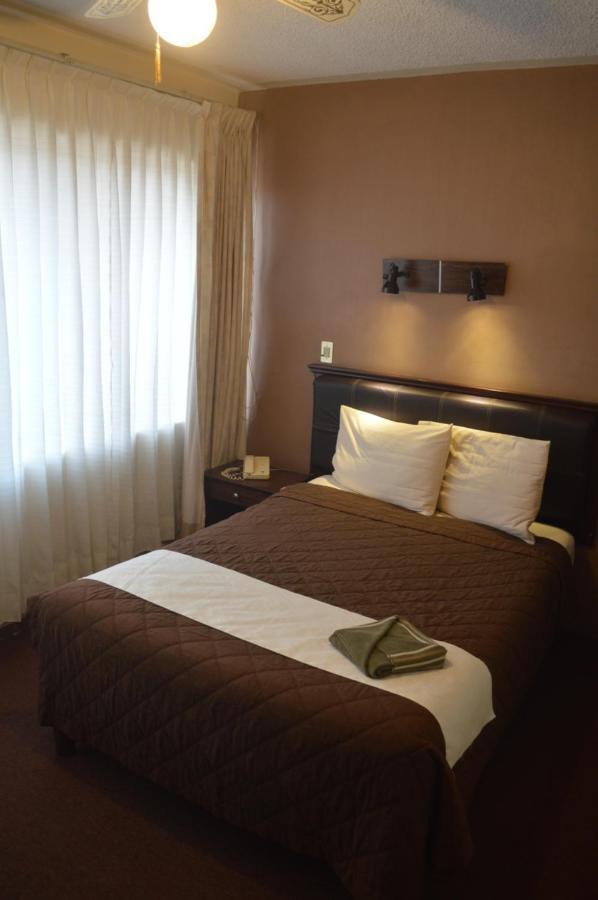 Hotel Flamingo Kristal Irapuato Esterno foto